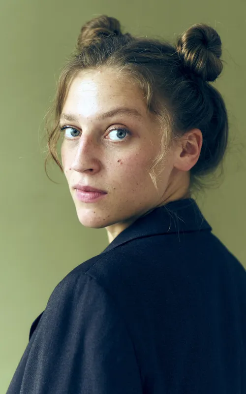 Laura-Sophie Warachewicz