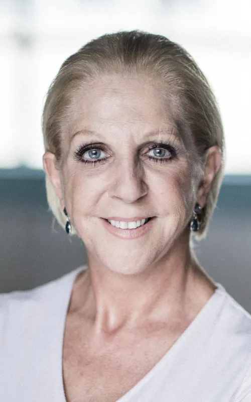 Nichola McAuliffe