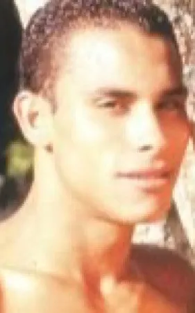 Johnny Alves