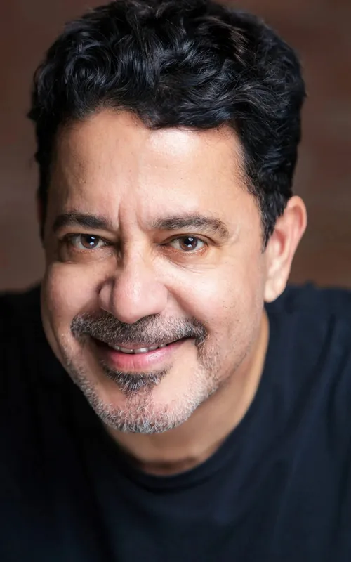 Francis Cruz