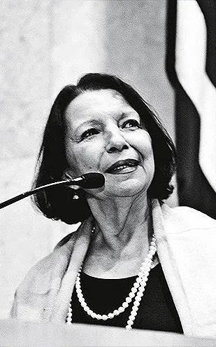 Rose Nogueira