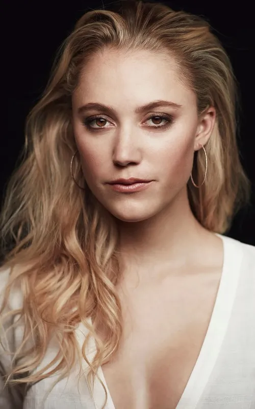 Maika Monroe