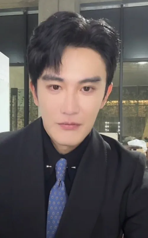 Tianxiao Chen