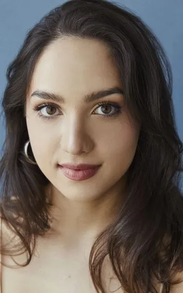 Bella Hull