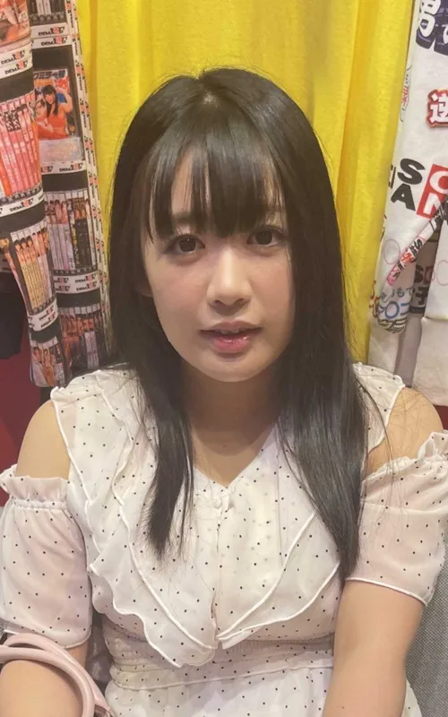 奈々美みう