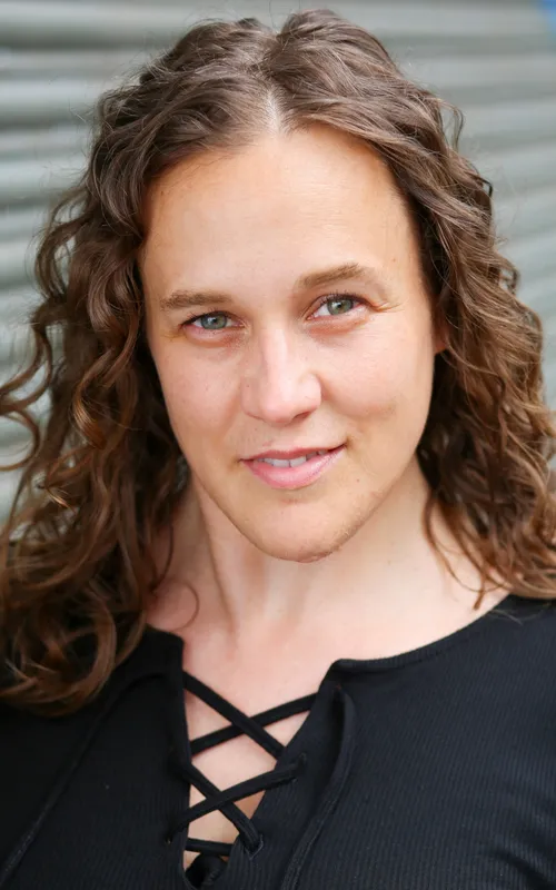 Clare Louise Moss