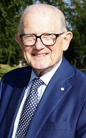 Pieter van Vollenhoven