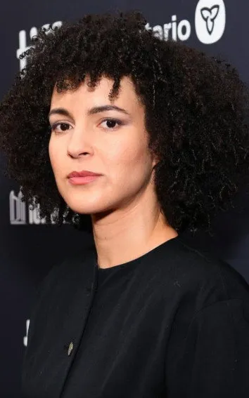 Leah Doz