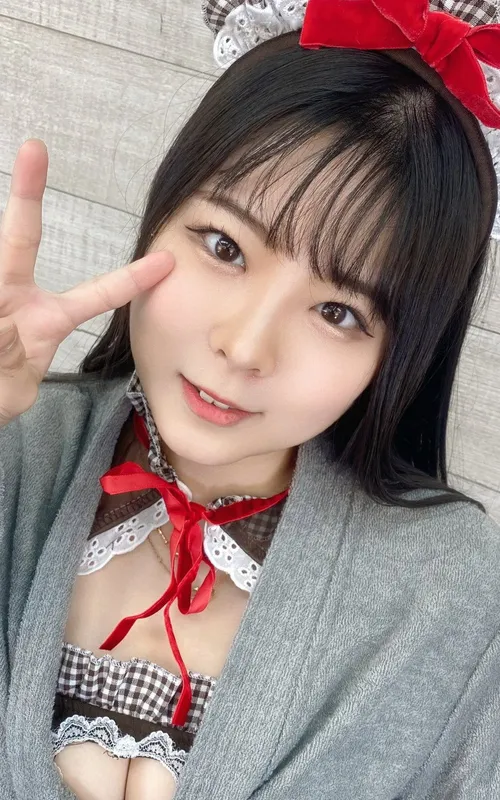 まなみ静奈