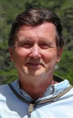 Dr. Mark Wilson