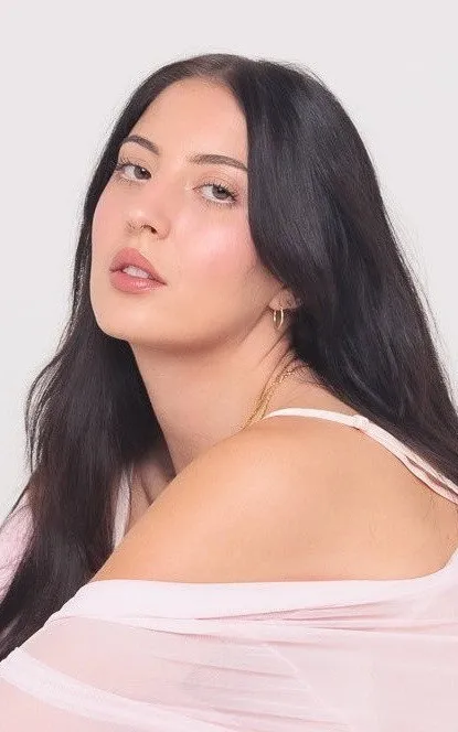 Molly Vasileva