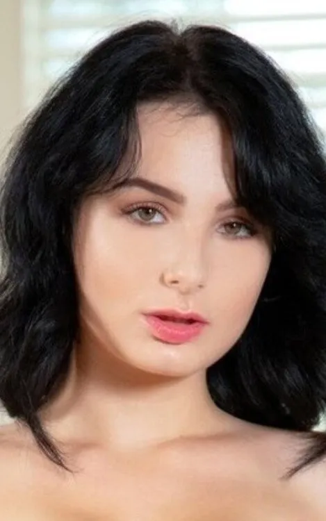 Evie Christian