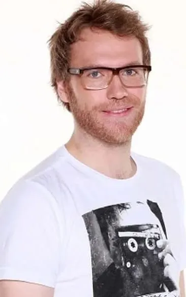 Nils Bomhoff