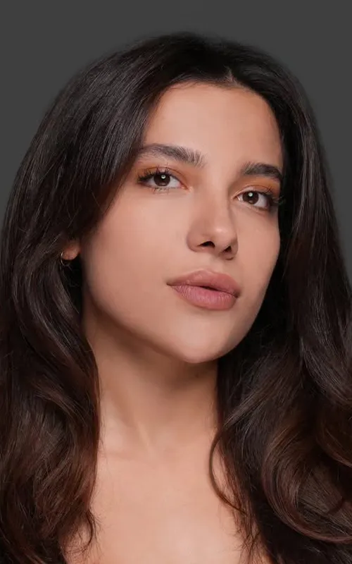 Nesrin Yari