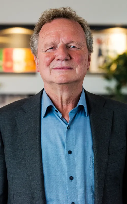 Bram van Ojik