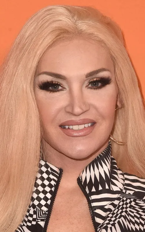 Kylie Sonique Love