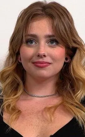 Lucy Foxx