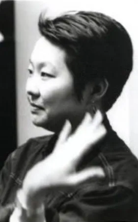 Helen Lee