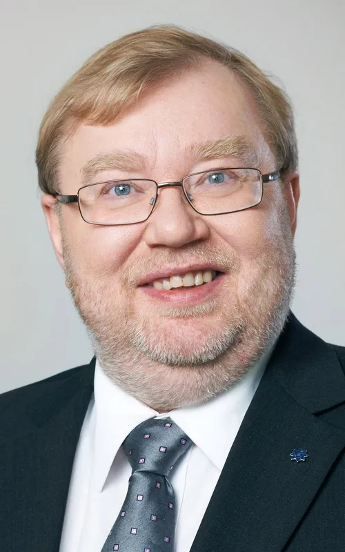 Mart Laar