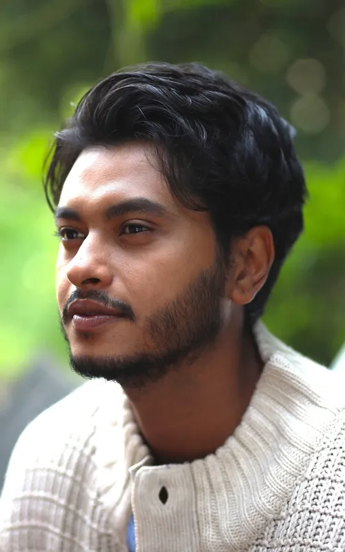 Arosh Khan