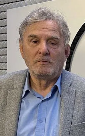 Ilir Bezhani