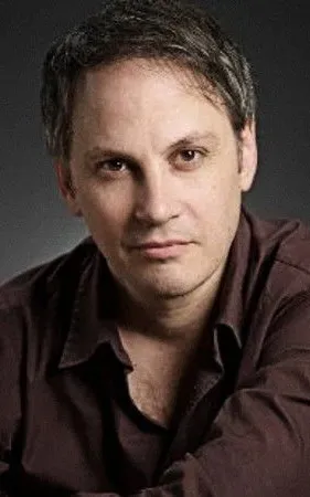 Simon Bossell