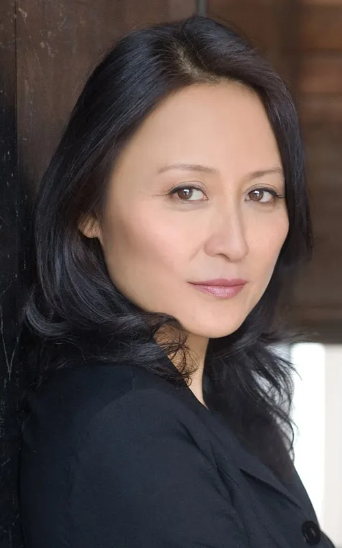 Janet Lo