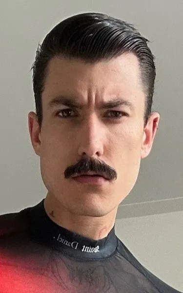 Alex Rubberax