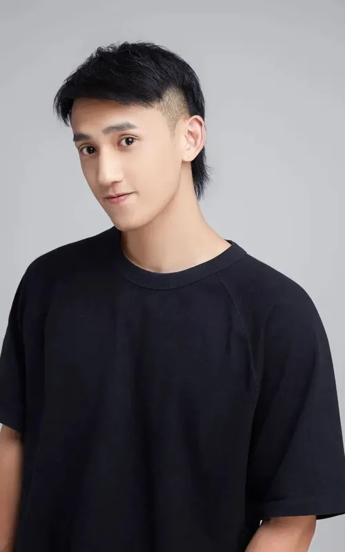 张骏