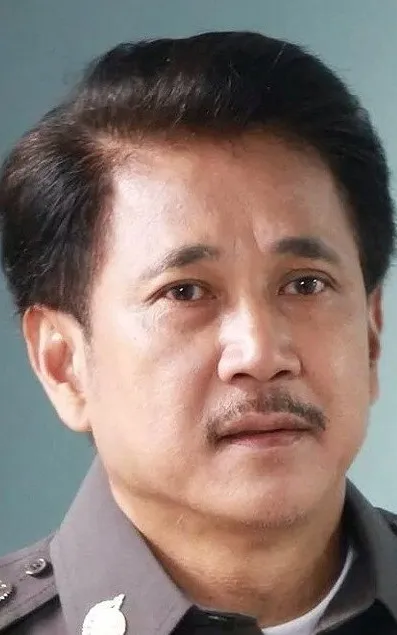 Thana Sinprasat