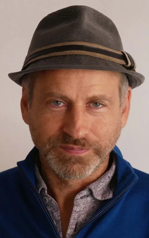 Stefan Schwartz