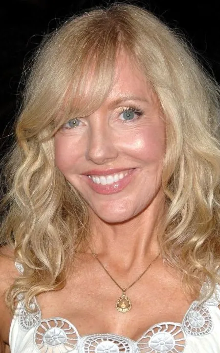 Shelby Chong