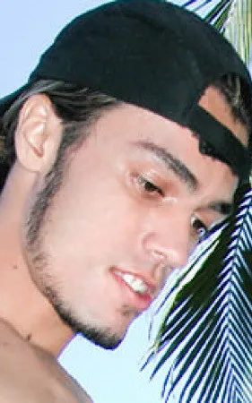 Kenzo Khan