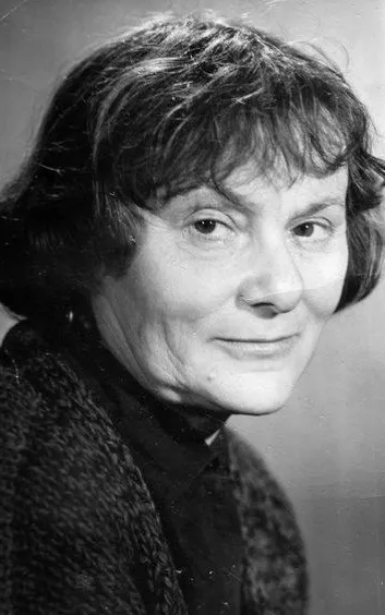Nora Muller