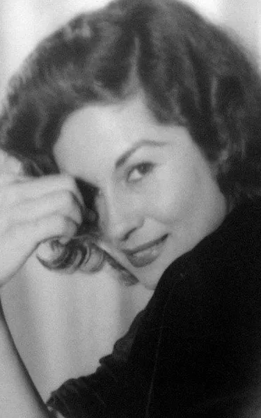Dolores Carlos