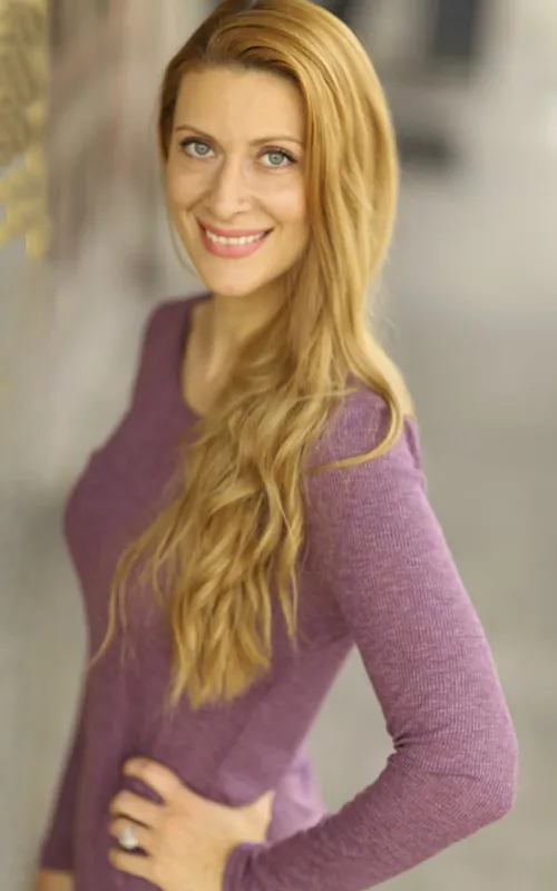 Fiona McQuinn