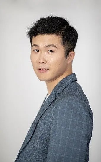 Moon Yong-il