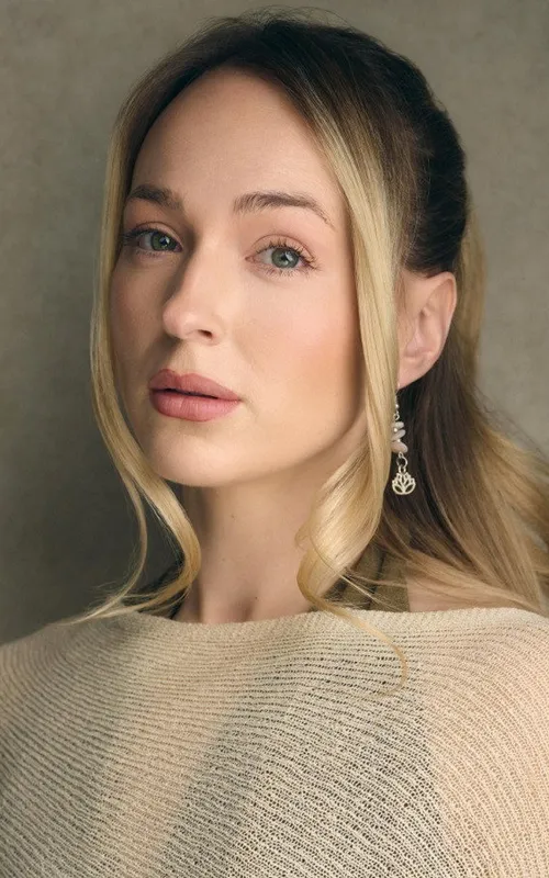 Claudia Gregory