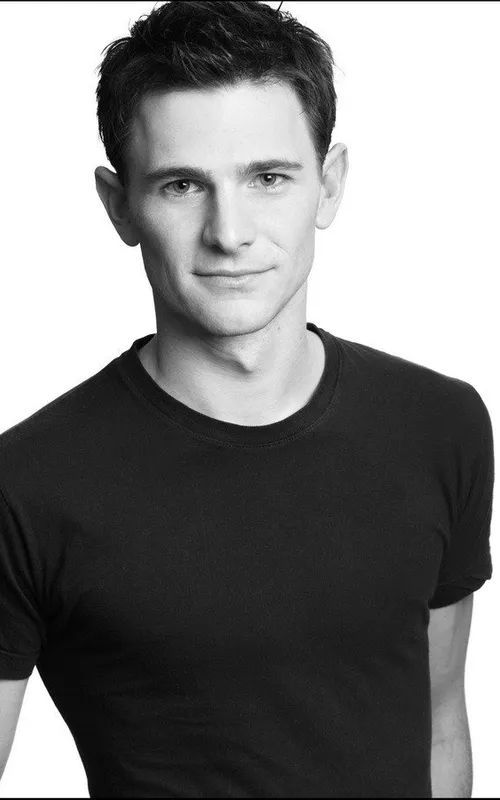 Mark Wells