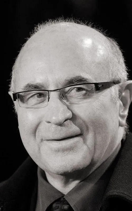 Bob Hoskins