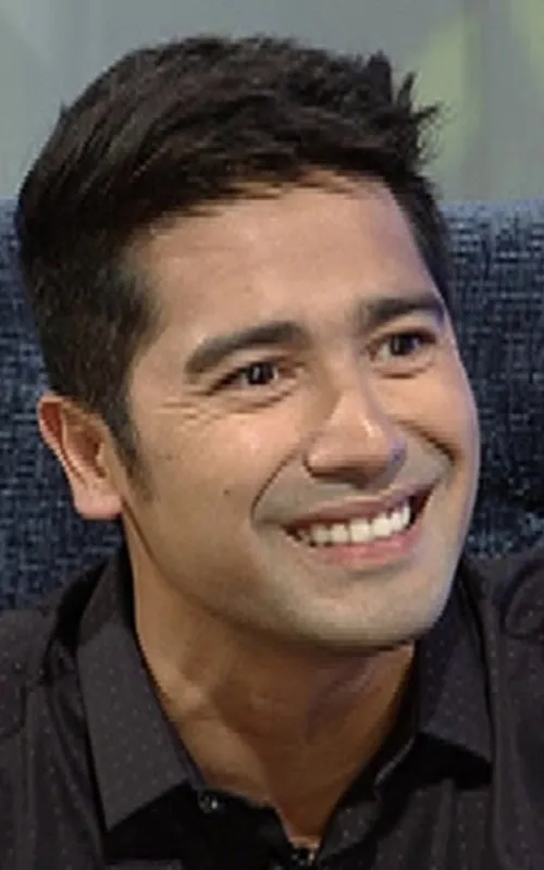 Carlo Muñoz