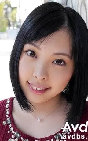 Eimi Suzukawa