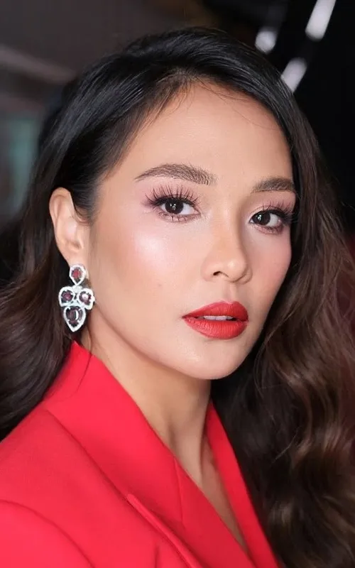 Lovely Abella