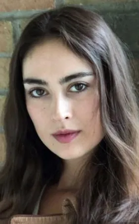 Louise Molinaro
