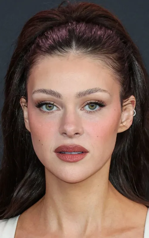 Nicola Peltz Beckham