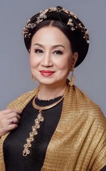 Hồng Vân