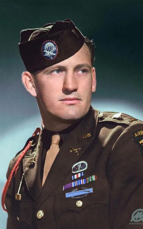 Lynn 'Buck' Compton