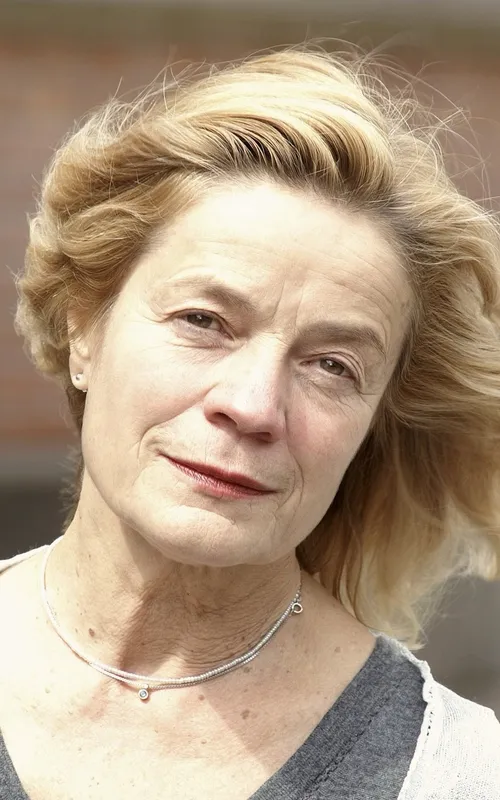 Verena Buss
