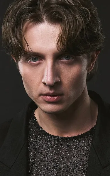 Maks Tkachov