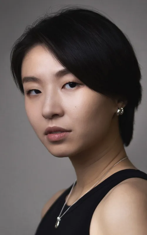 Samantha Lee